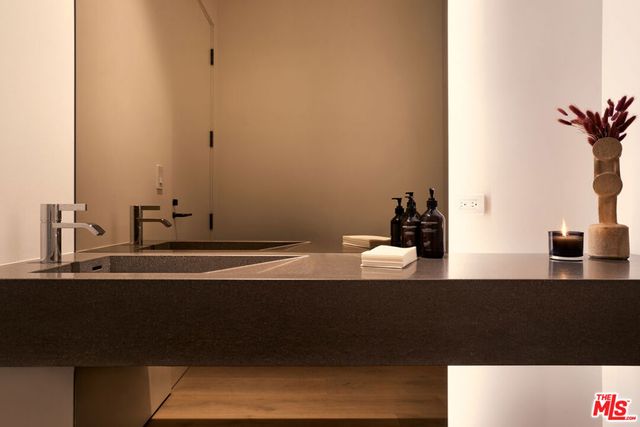 8899 Beverly Boulevard 5F, West Hollywood, CA 90048