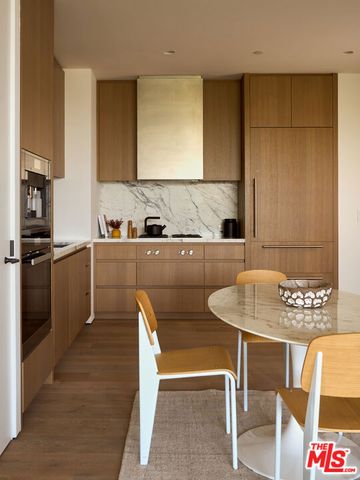 8899 Beverly Boulevard 5F, West Hollywood, CA 90048