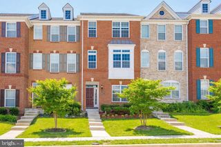 43217 WHELPLEHILL TER, Ashburn, VA 20148