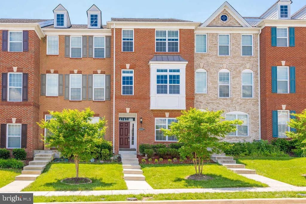 43217 WHELPLEHILL TER, Ashburn, VA 20148