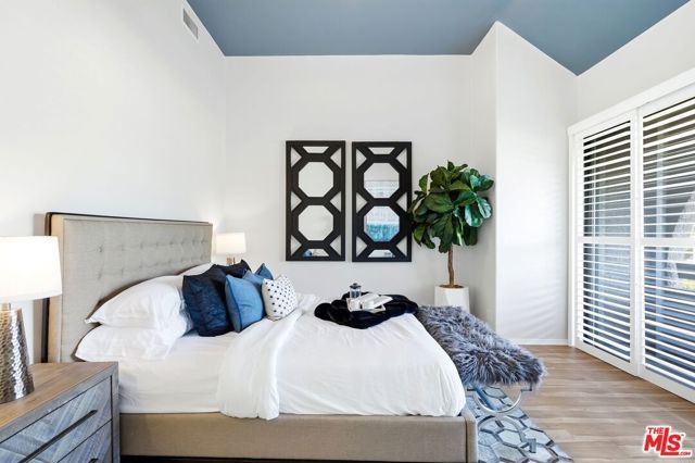 5305 White Oak Avenue K, Encino (los Angeles), CA 91316