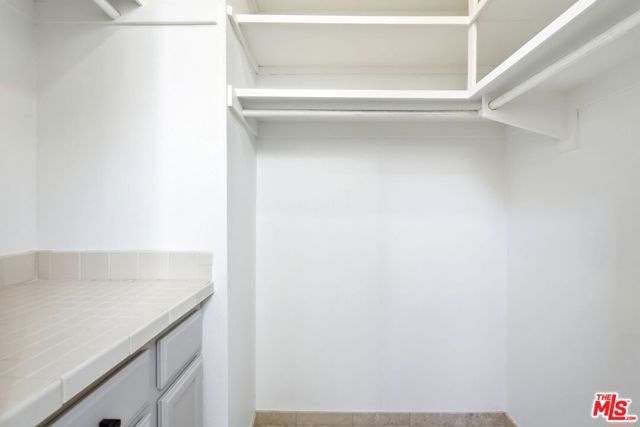 5305 White Oak Avenue K, Encino (los Angeles), CA 91316