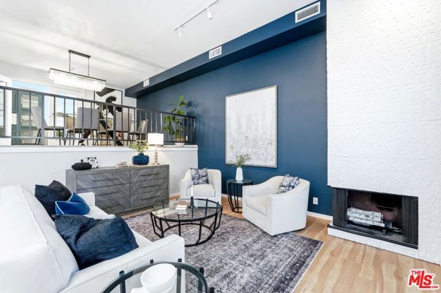 5305 White Oak Avenue K, Encino (los Angeles), CA 91316