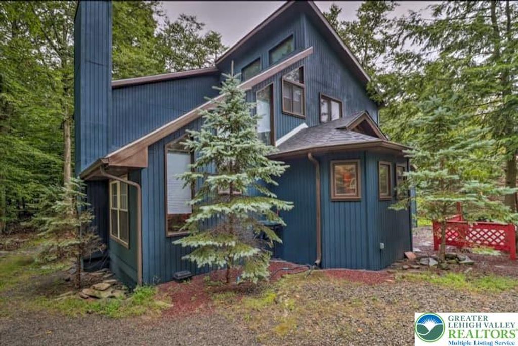 2929 MELODY Lane, Coolbaugh Twp, PA 18466