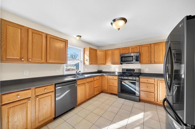 6 Gardner Street, Port Jervis, NY 12771