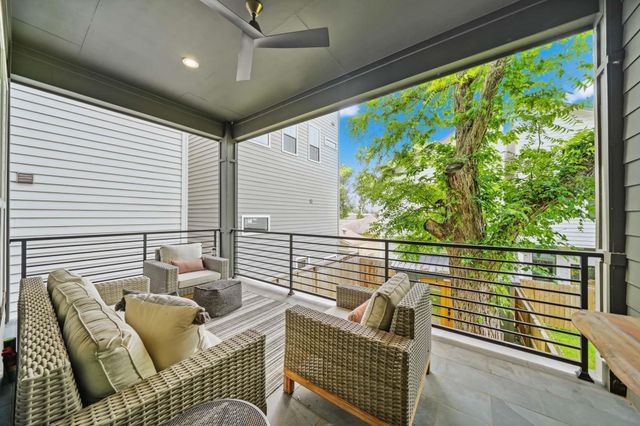 1307 E 27th Street, Houston, TX 77009
