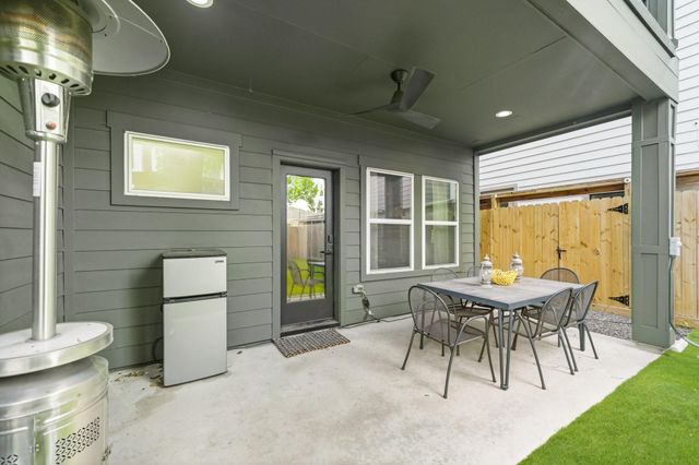 1307 E 27th Street, Houston, TX 77009