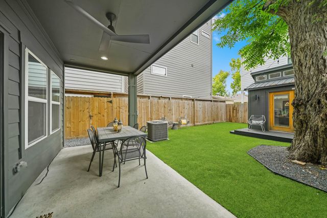 1307 E 27th Street, Houston, TX 77009
