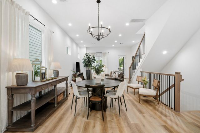 1307 E 27th Street, Houston, TX 77009