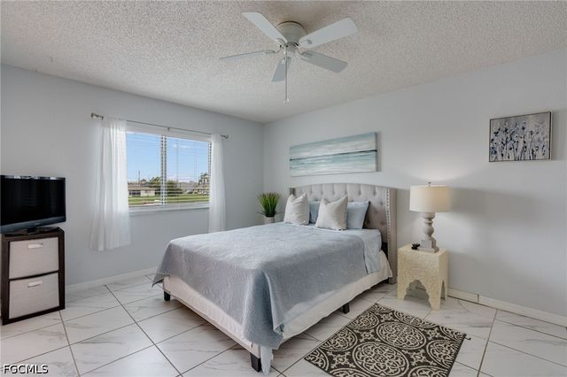 511 SE 43rd ST 203, Cape Coral, FL 33904