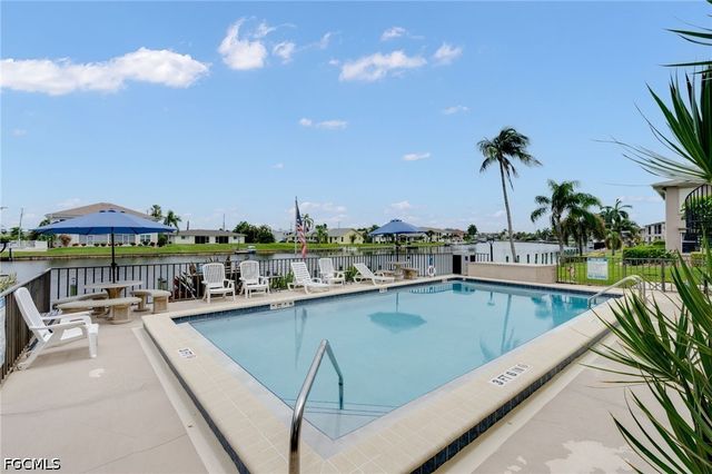 511 SE 43rd ST 203, Cape Coral, FL 33904