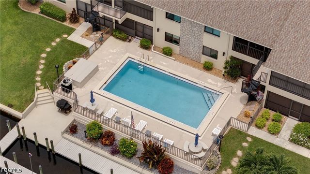 511 SE 43rd ST 203, Cape Coral, FL 33904