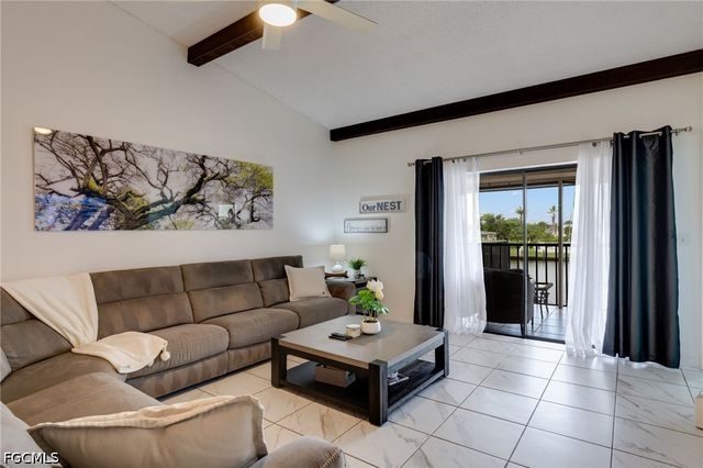 511 SE 43rd ST 203, Cape Coral, FL 33904