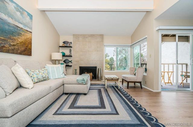 901 Caminito Madrigal E, Carlsbad, CA 92011