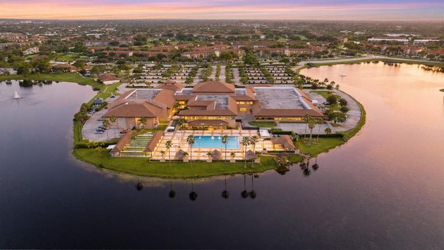 1400 SW 124th Terrace 202Q, Pembroke Pines, FL 33027