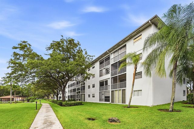 1400 SW 124th Terrace 202Q, Pembroke Pines, FL 33027