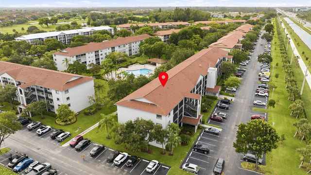1400 SW 124th Terrace 202Q, Pembroke Pines, FL 33027