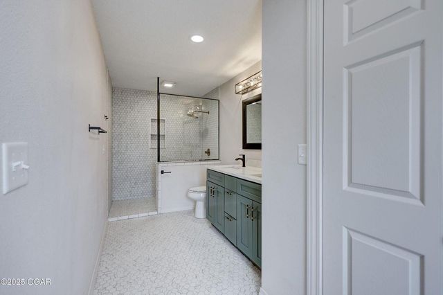 915 W Kensington Road, Joplin, MO 64801