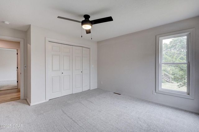 915 W Kensington Road, Joplin, MO 64801