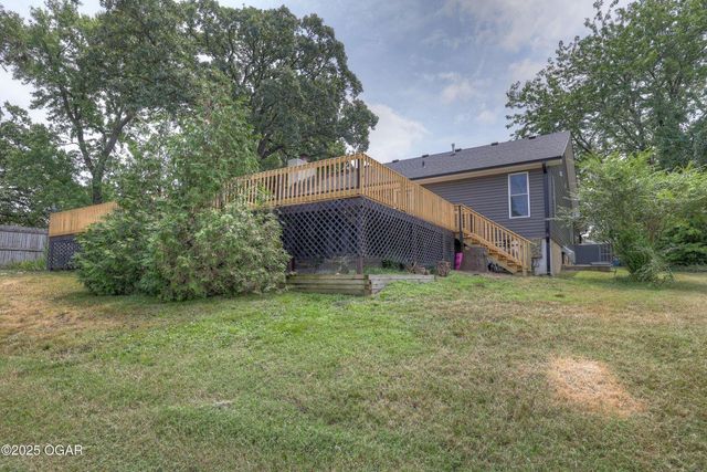 915 W Kensington Road, Joplin, MO 64801