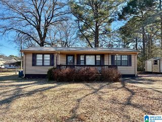 111 FLORENCE STREET, Bessemer, AL 35023