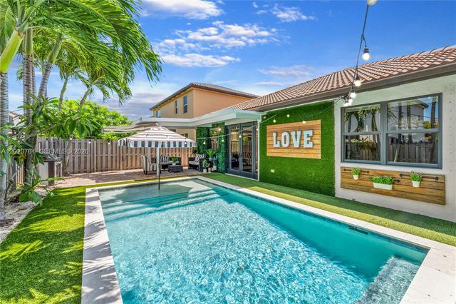 25021 SW 118 Court, Homestead, FL 33032