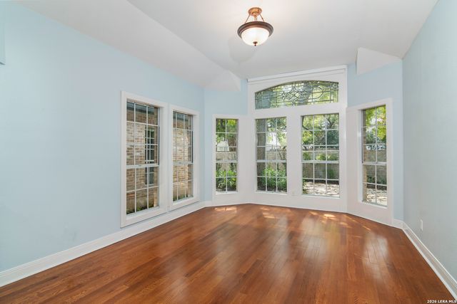 6 PLUM LN, San Antonio, TX 78218
