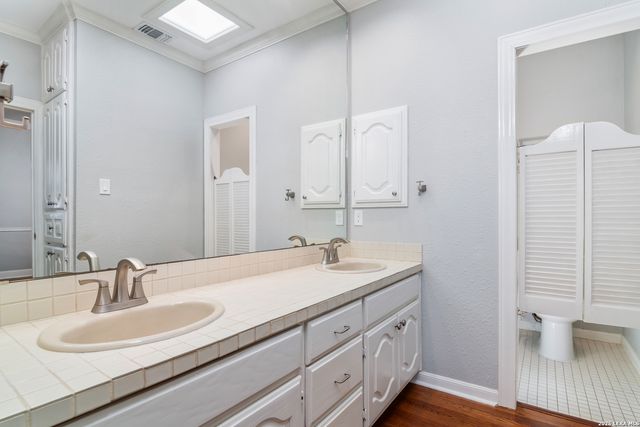 6 PLUM LN, San Antonio, TX 78218