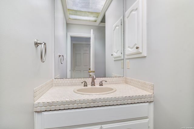 6 PLUM LN, San Antonio, TX 78218