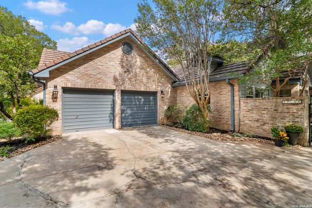 6 PLUM LN, San Antonio, TX 78218