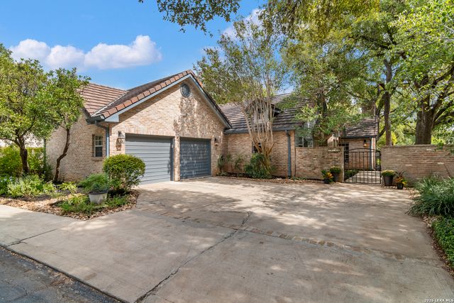 6 PLUM LN, San Antonio, TX 78218