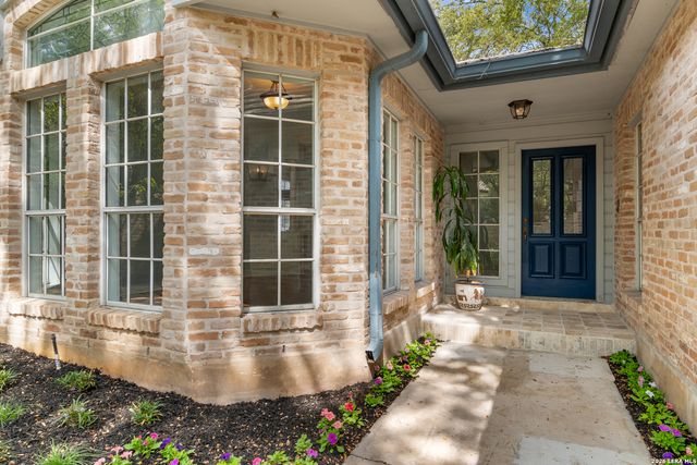 6 PLUM LN, San Antonio, TX 78218