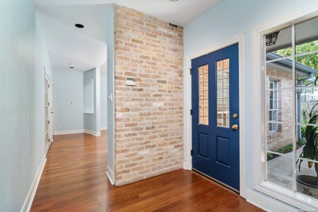 6 PLUM LN, San Antonio, TX 78218