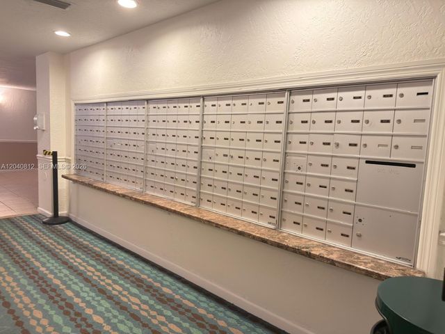 1801 N Flagler Dr 634, West Palm Beach, FL 33407
