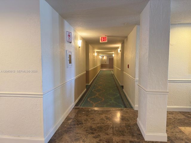 1801 N Flagler Dr 634, West Palm Beach, FL 33407