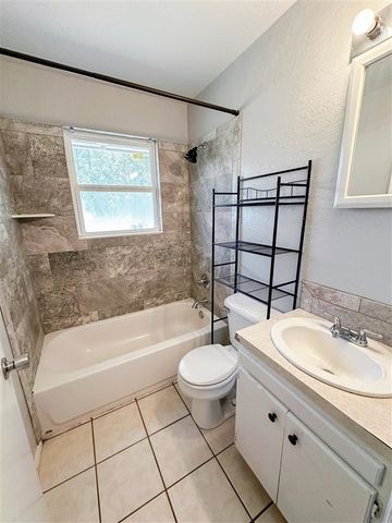 106 Oak, Elgin, OK 73538