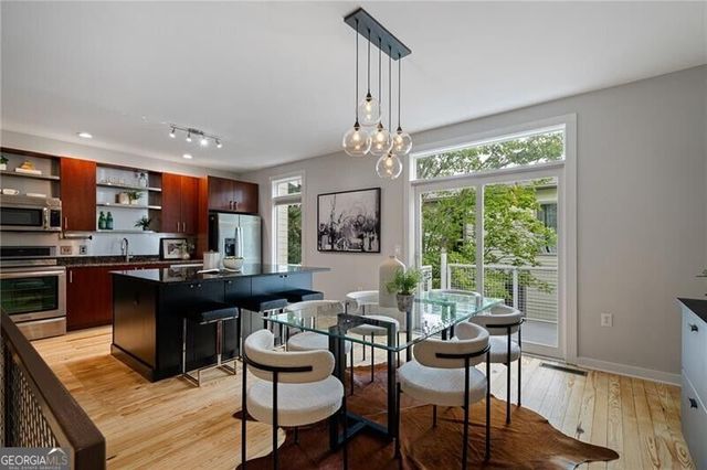 1271 Eames Green NW, Atlanta, GA 30318