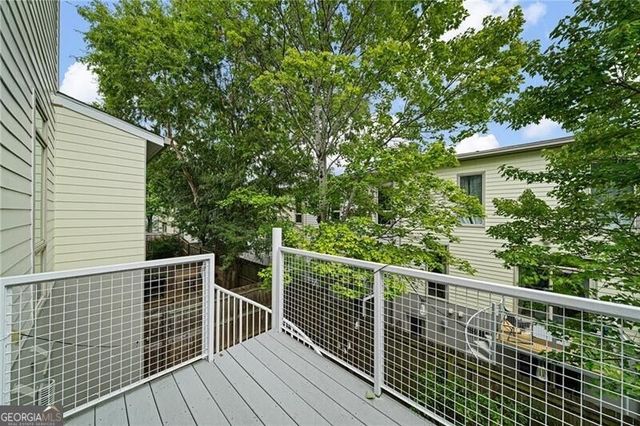 1271 Eames Green NW, Atlanta, GA 30318