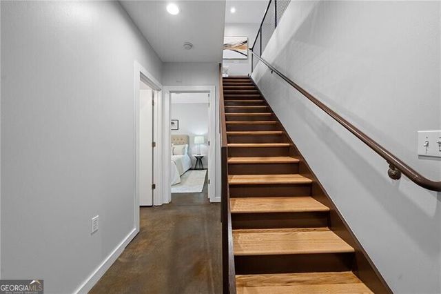 1271 Eames Green NW, Atlanta, GA 30318