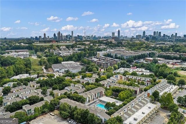 1271 Eames Green NW, Atlanta, GA 30318