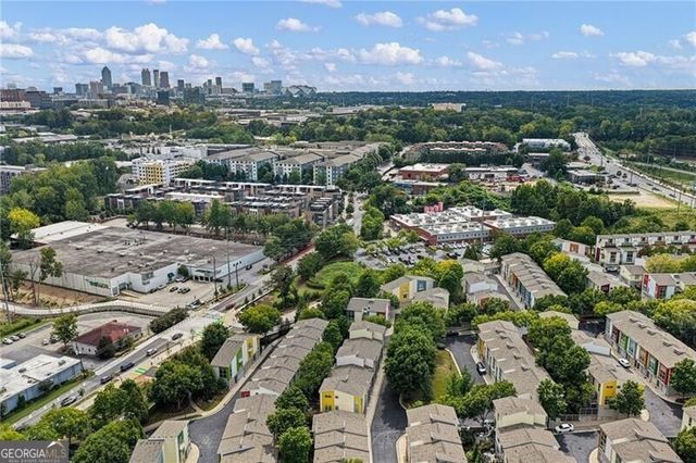 1271 Eames Green NW, Atlanta, GA 30318