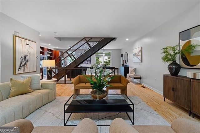 1271 Eames Green NW, Atlanta, GA 30318