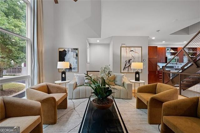 1271 Eames Green NW, Atlanta, GA 30318