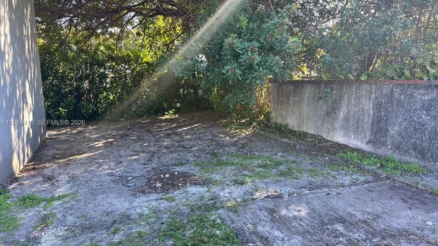 5020 NW 14th Ave 5020, Miami, FL 33142