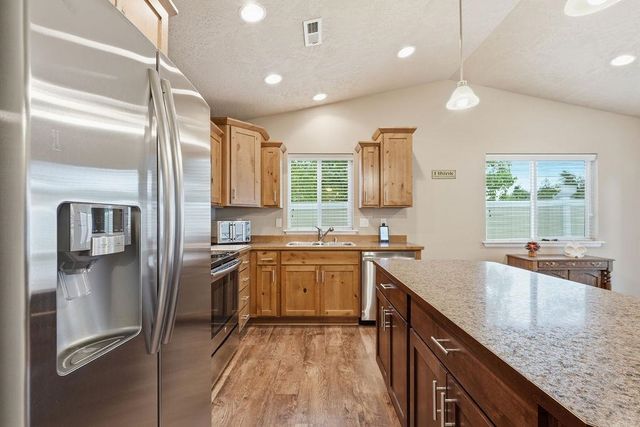 17030 E Baldwin Ave, Spokane Valley, WA 99016