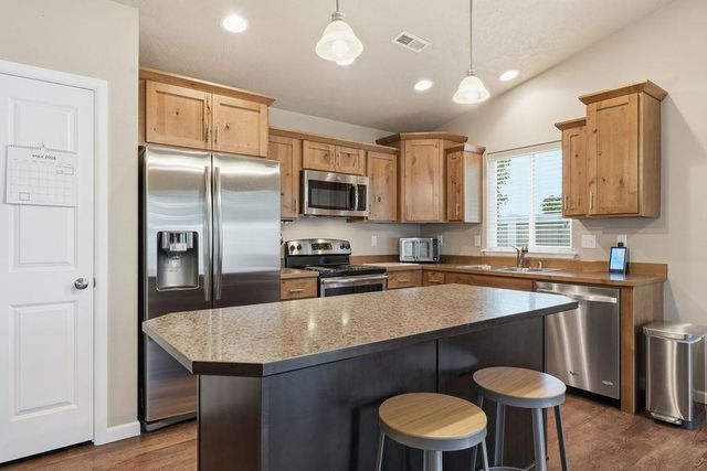 17030 E Baldwin Ave, Spokane Valley, WA 99016