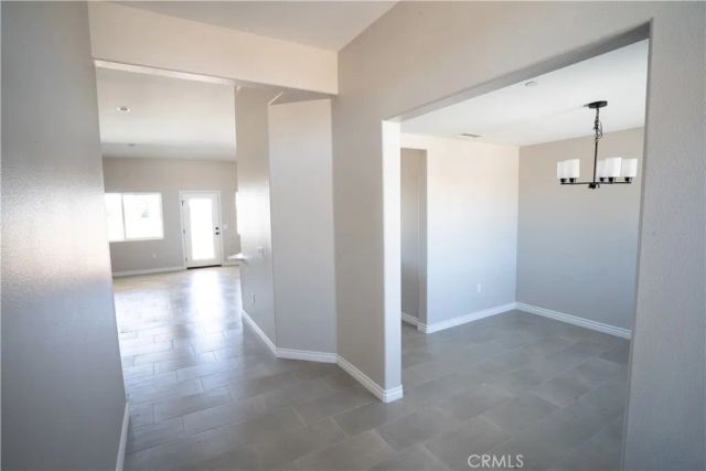 11441 5th Ave, Hesperia, CA 92345