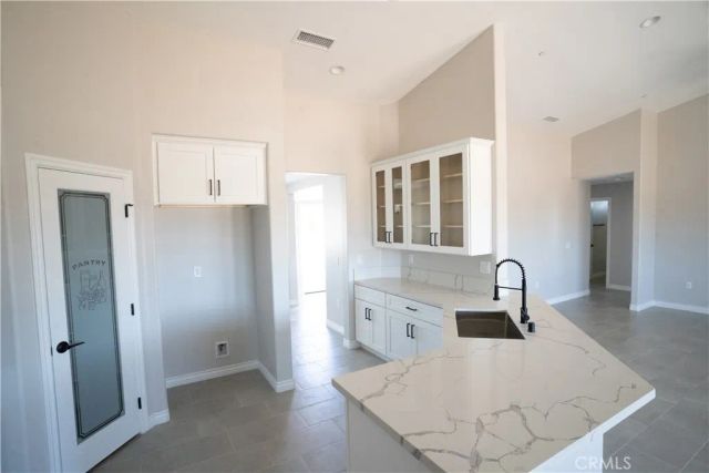 11441 5th Ave, Hesperia, CA 92345
