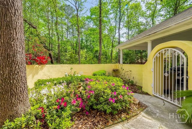 6 Cedar View Court, Savannah, GA 31410