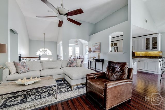 6 Cedar View Court, Savannah, GA 31410